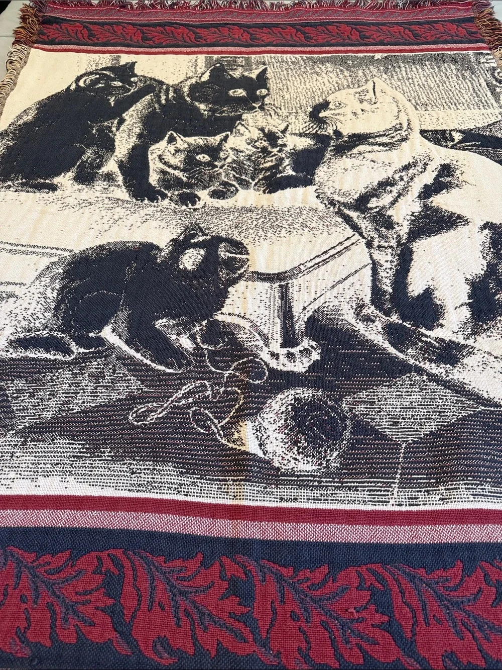 Vintage Cottagecore 100% Thick Cotton Tapestry Style Fringed Throw, 65”x48”